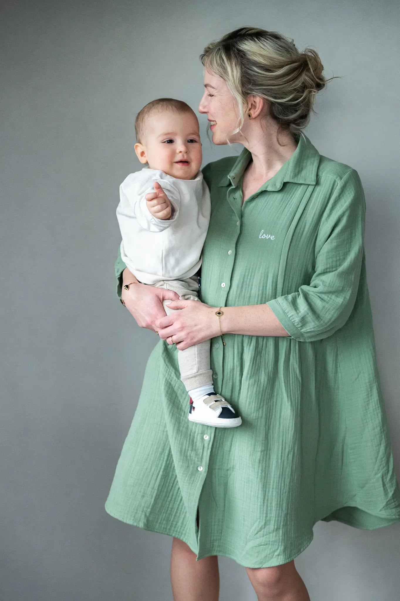 robe maternité de grossesse et allaitement