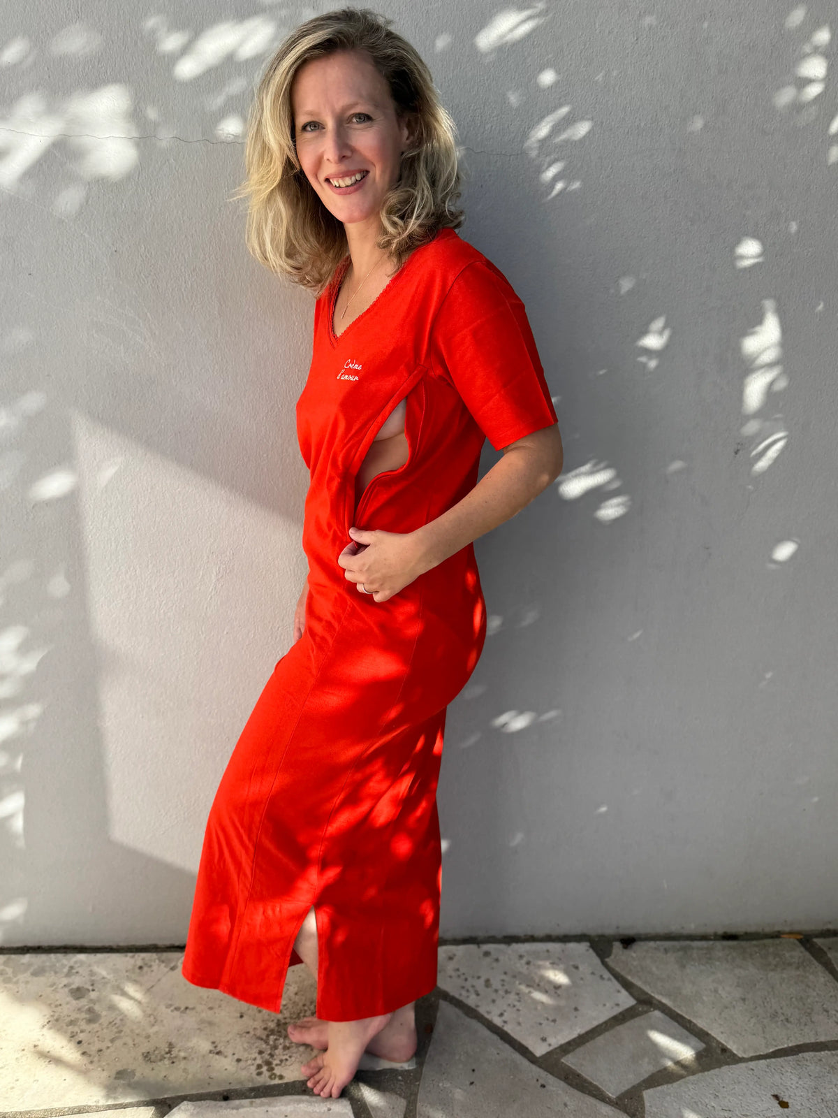 Robe Longue d'allaitement Col V en coton rouge - Crème d'Amour