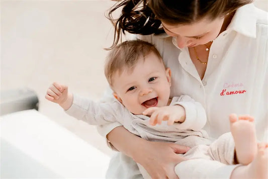Seraphine en liquidation : où trouver des vêtements de maternité et d’allaitement aussi élégants et confortables ?