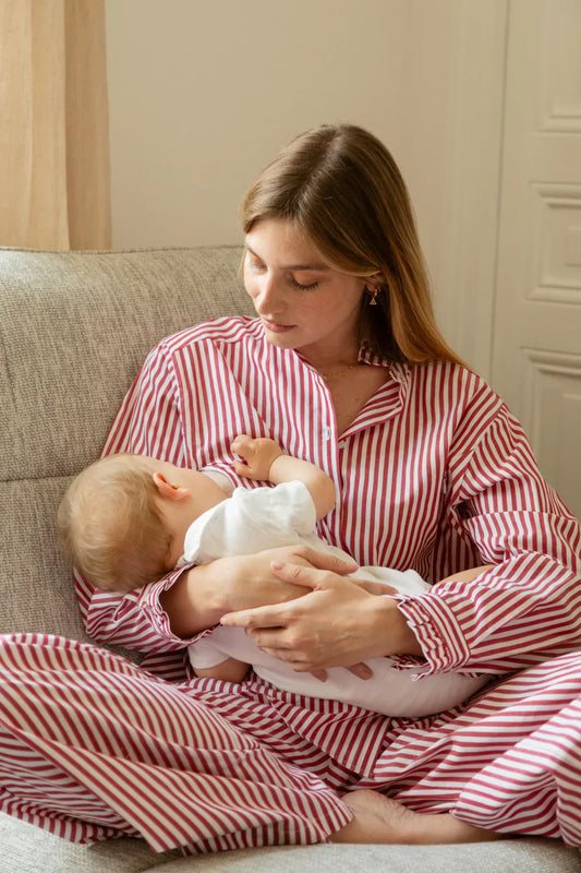 Top 10 des marques de vêtements d’allaitement en 2026 : Confort, style et praticité